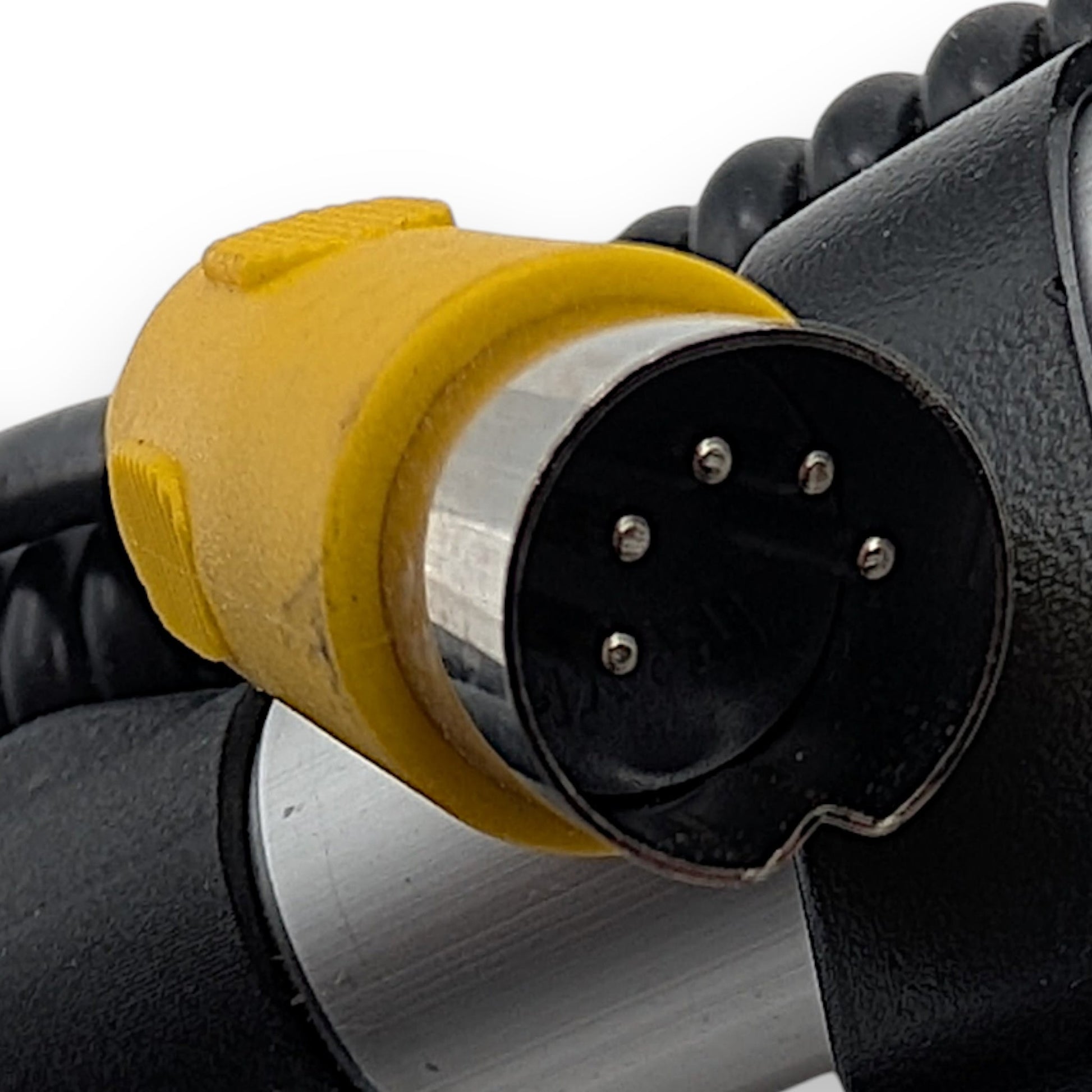 Closeup of the 5 pin connector with yellow cable sleeve