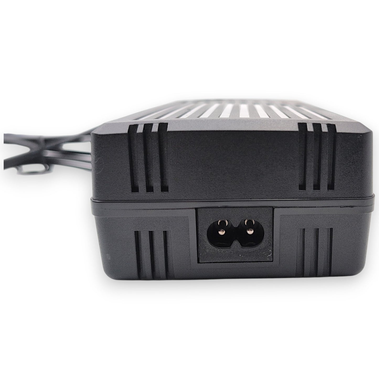 power port for cable, plugs into wall outlet