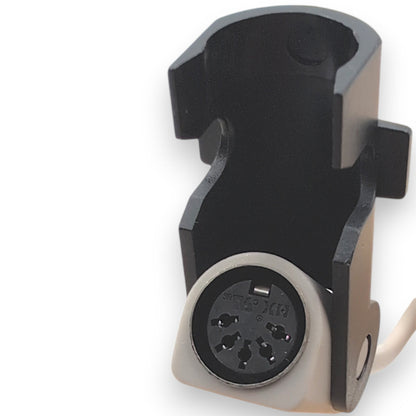 closeup of the 5 pin female connector with clamp