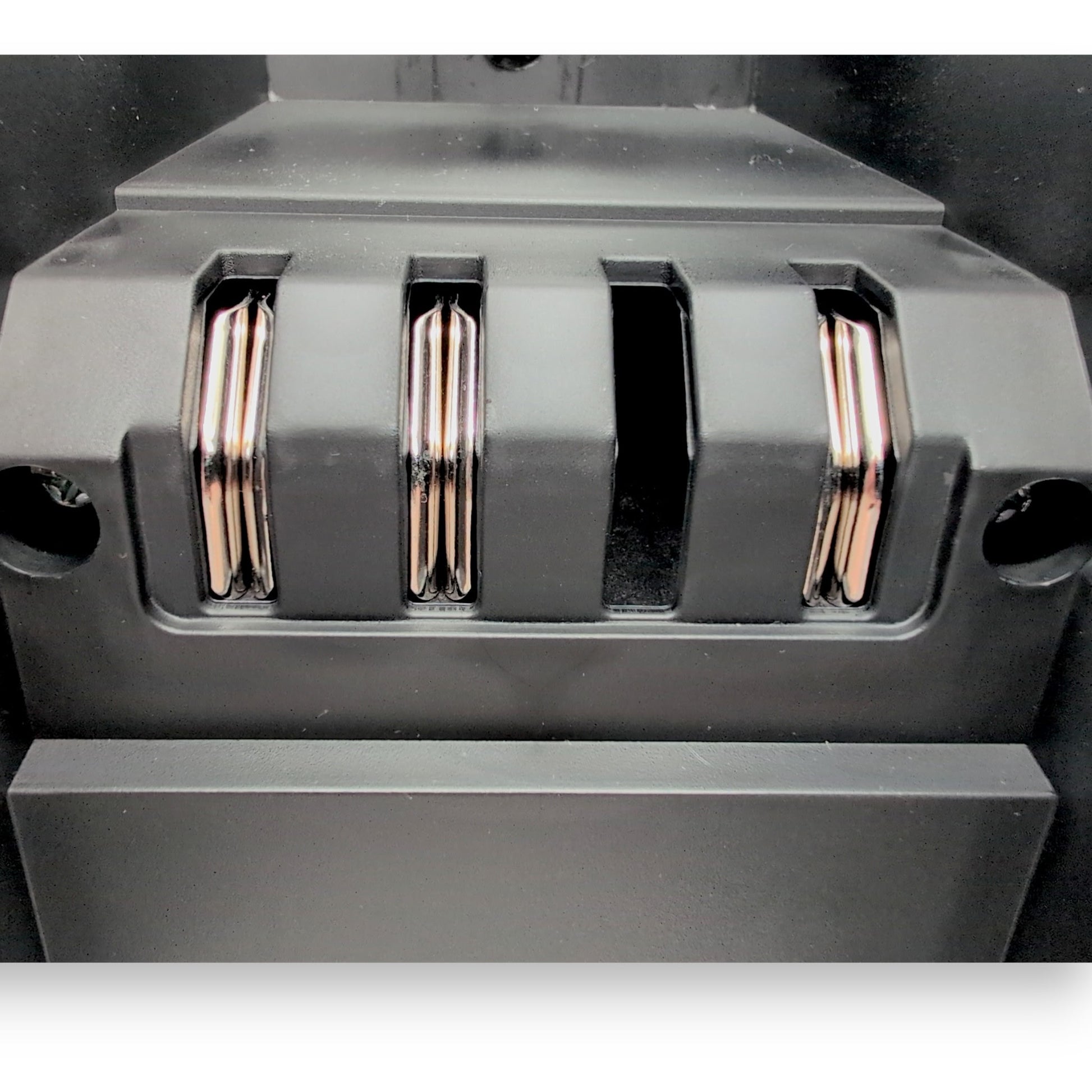 closeup of the connector that fits into the scootter when in use