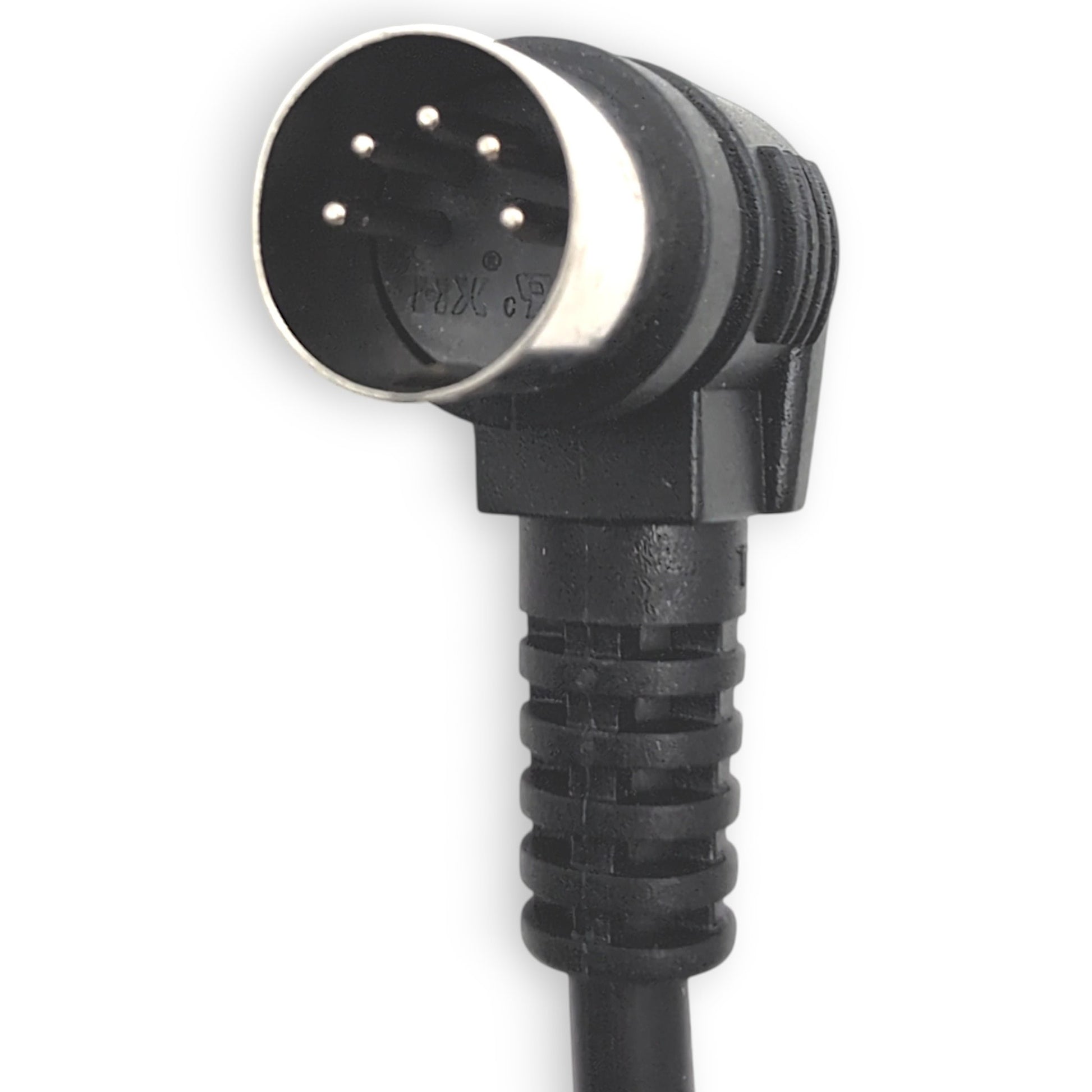 close up view of 5 pin male connector