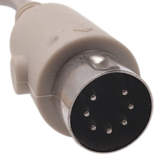 top / front view of the 7-pin connector. all five pin in clear view