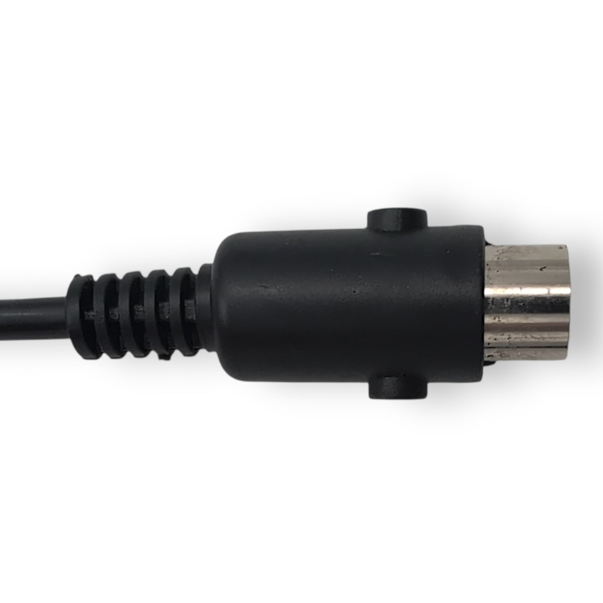 bottom of 5 pin connector